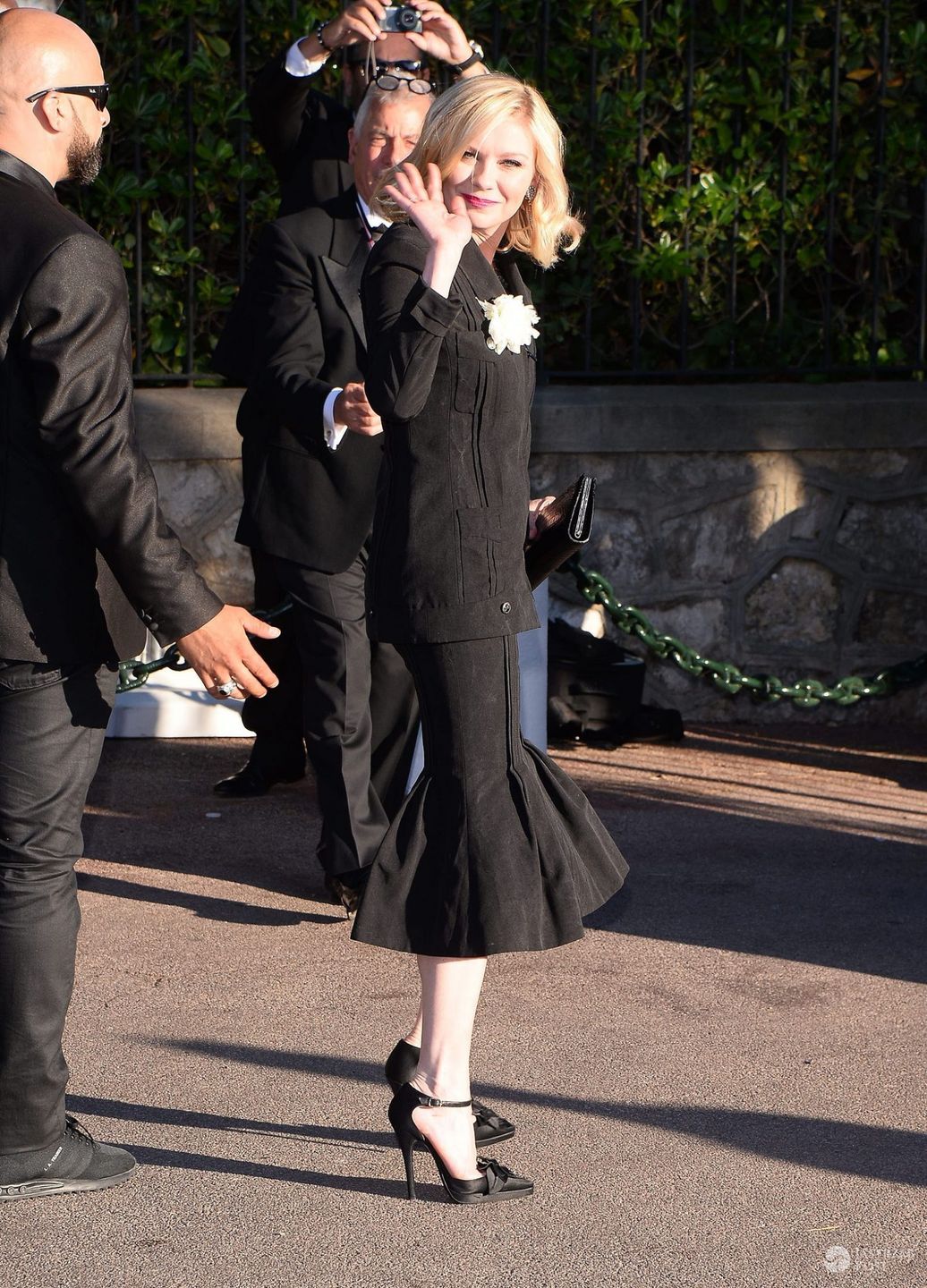 Kirsten Dunst - gala amfAR Cannes 2016
