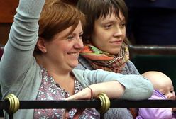 Senat rozpoczął debatę nad ustawą o urlopie rodzicielskim