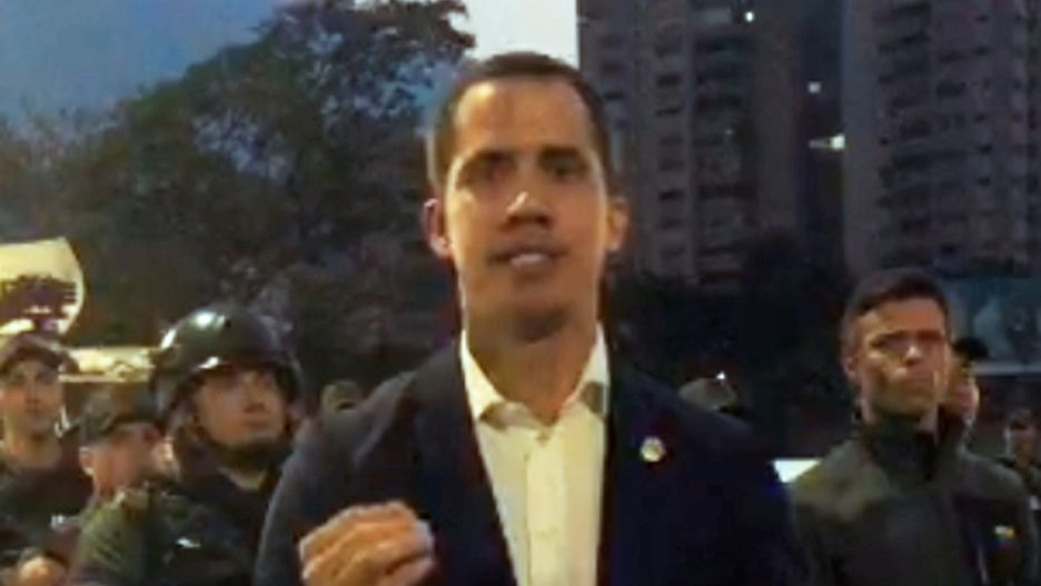 Juan Guaido ogłosił rozpoczęcie powstania w wideo umieszczonym na Twitterze