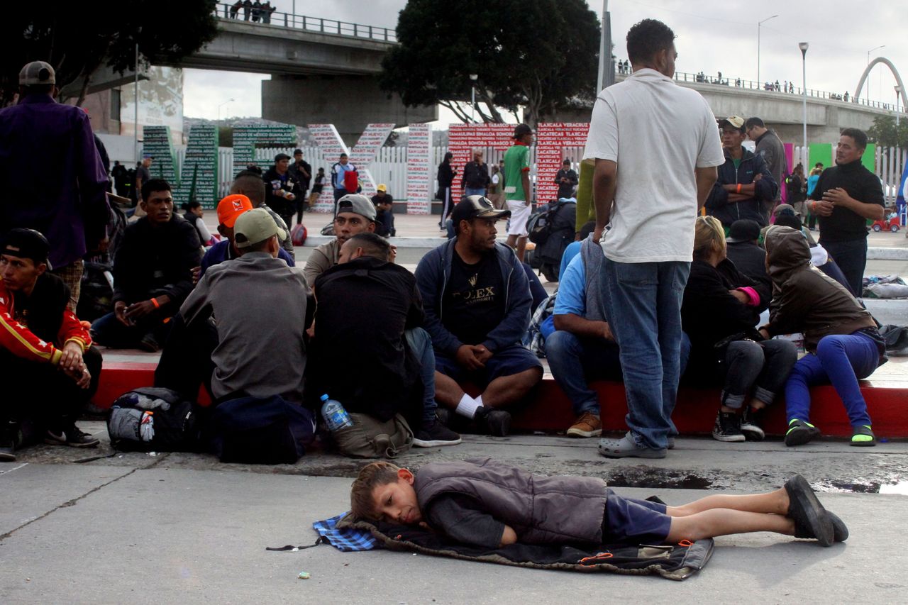 Meksyk: burmistrz Tijuany ogłasza "kryzys humanitarny". Z powodu uchodźców