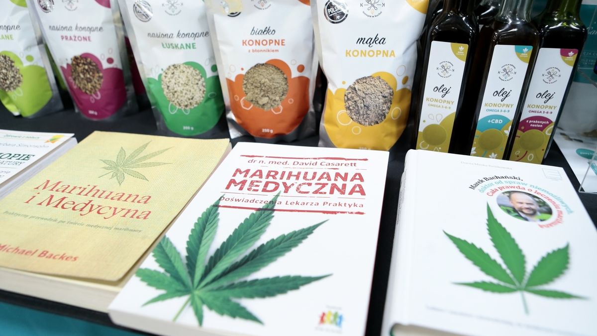Pacjenci skarżą się, że lekarze nie chcą przepisywać im medycznej marihuany. To ma się jednak zmienić