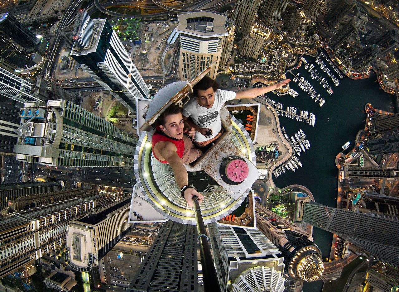 Selfie w Dubaju na wysokościach