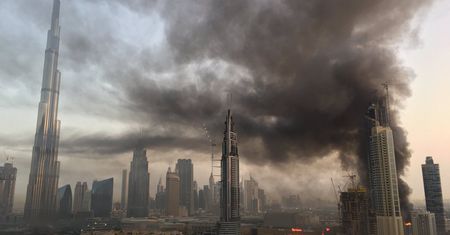 Pożar w pobliżu największego centrum handlowego Dubaju
