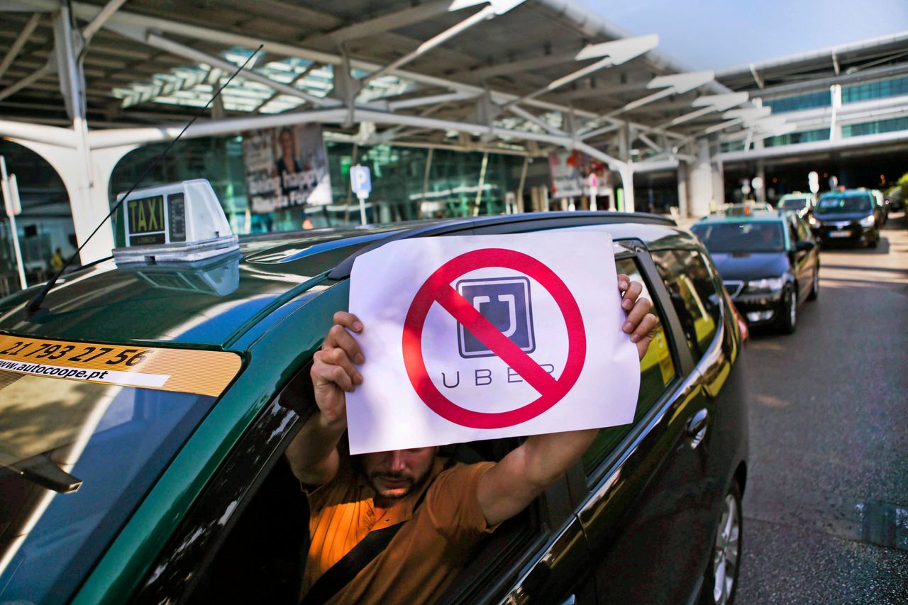 Uber: taksówkarze zapowiadają protest. Wiosną zablokują ulice