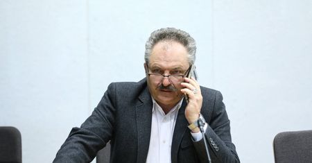 Koronawirus w Polsce. Wybory prezydenckie 2020 za pasem. Marek Jakubiak wchodzi do gry