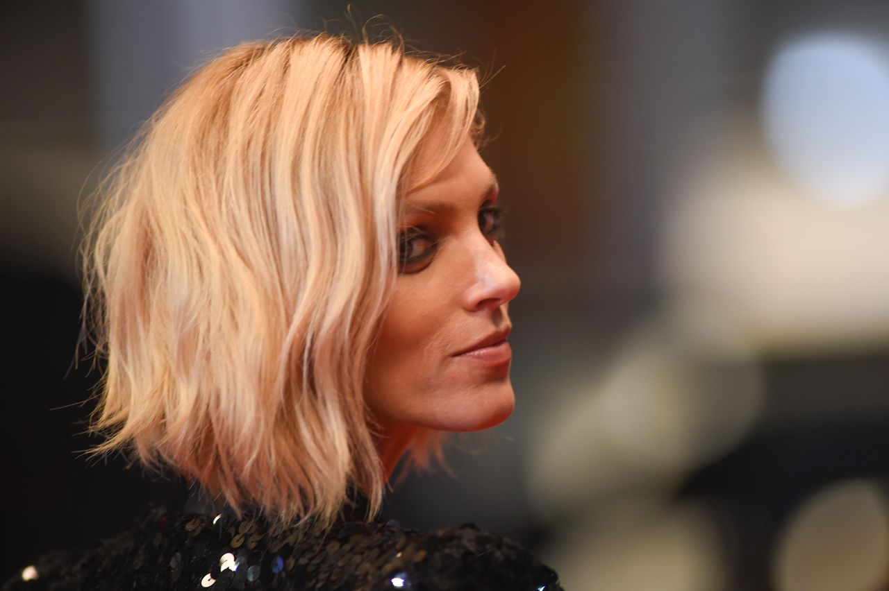 Anja Rubik pokazała zdjęcie z początków kariery. Ma na nim 18 lat