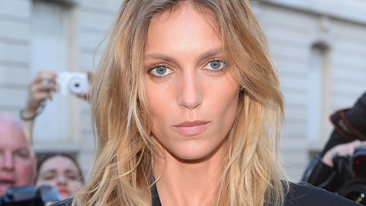 Anja Rubik rozpoczęła nową kampanię społeczną #sexedpl