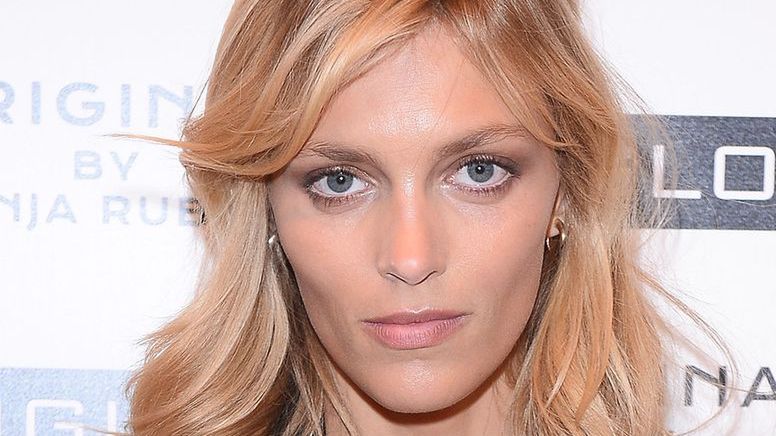 22-11-2014  Warszawa

Anja Rubik promuje perfumy w Inglocie fot. P.Kibitlewski 

fot. P.Kibitlewski/ONS