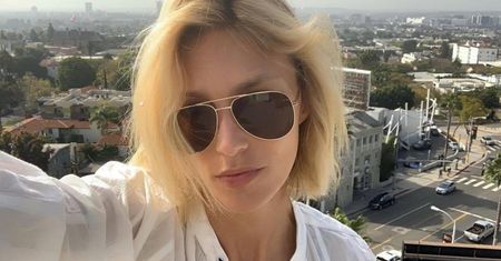 Anja Rubik nago. Modelka blisko natury