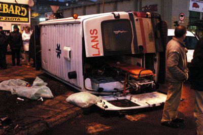 Pięć osób rannych w wypadku karetki w Lublinie