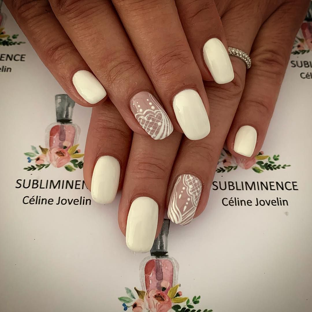 Koronkowe paznokcie to popularny manicure ślubny 