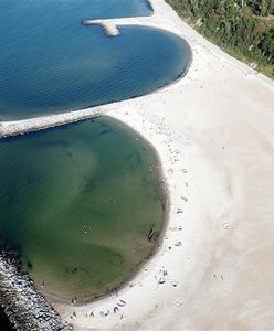 Jarosławiec ma sztuczną plażę. Zdjęcia z lotu ptaka zapierają dech w piersi