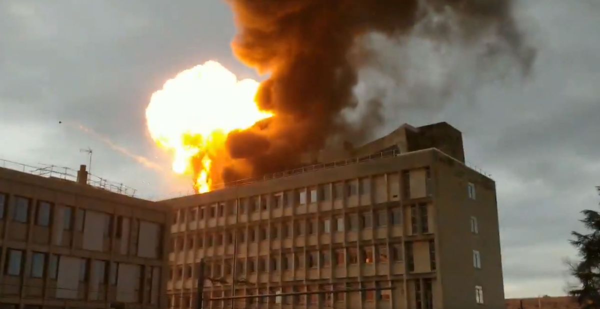Lyon: seria wybuchów na terenie kampusu uniwersyteckiego (wideo)