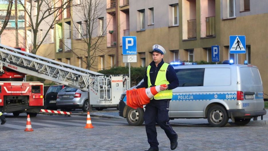 Na miejscu pracują służby ratunkowe