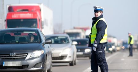 Ogólnopolska akcja policji. Mundurowi patrzą na ręce pieszym i kierowcom
