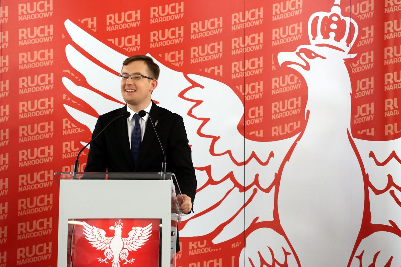 Konferencja Ruchu Narodowego w Sejmie. Robert Winnicki odniósł się do sprawy Dumy i Nowoczesności