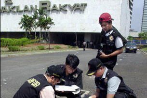 Indonezja: wybuch bomby w parlamencie - bez ofiar