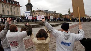 Łańcuch Czystych Serc na Placu Zamkowym