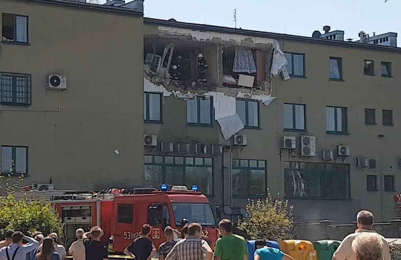 Eksplozja w Suchej Beskidzkiej. Wybuch gazu wyrwał ścianę budynku