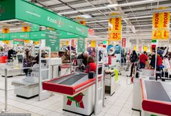 Auchan przecenia żywność z krótką datą. Walczy z marnowaniem jedzenia