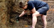 Niezwykłe znalezisko w Człuchowie. Srebrne monety zostały 350 lat temu schowane przed Szwedami
