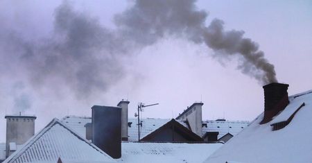 Ostatnia szansa na darmową wymianę "kopciucha" w Warszawie
