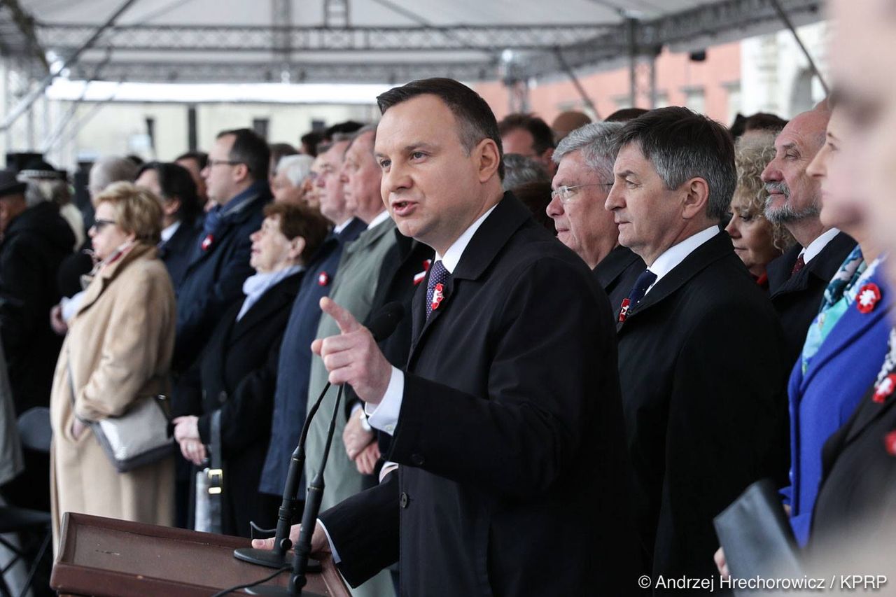 PiS już chciało zmieniać konstytucję. Wiemy, czego można spodziewać się po planie Dudy