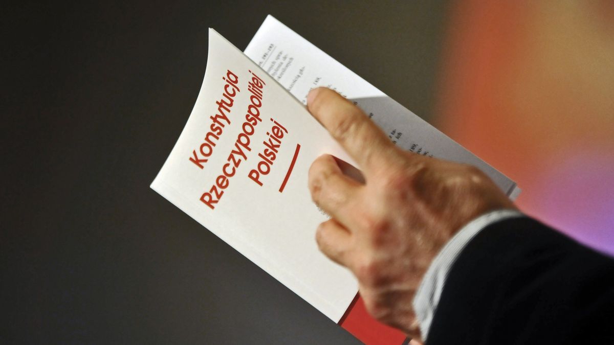 Polacy chcą zapisania  bezpieczeństwa oszczędności z PPK w konstytucji