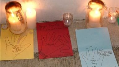 Świece i listy do Nguyena Tuong Vana