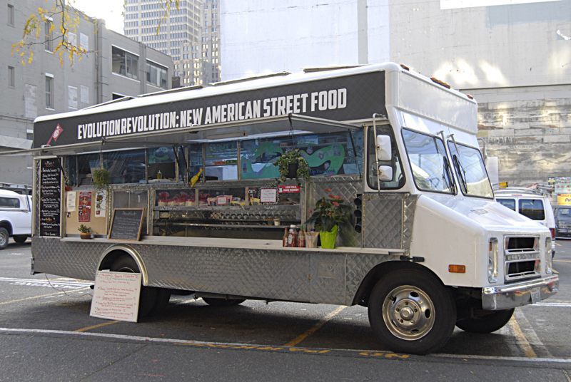 Żarcie na kółkach, czyli food trucki w Polsce