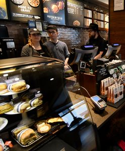 Starbucks w środku tygodnia zamknie 8 tys. restauracji. Wszystko przez szkolenie