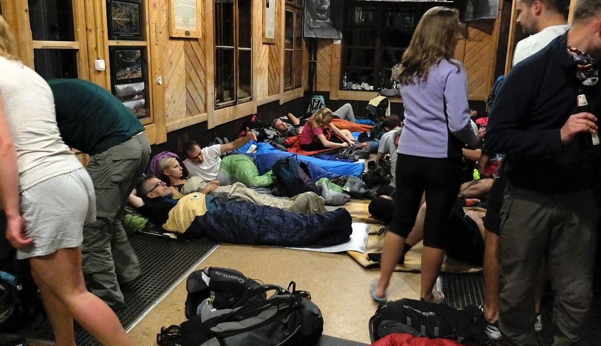 Narzekasz na polskie schroniska górskie? Lepiej nie wybieraj się na Słowację