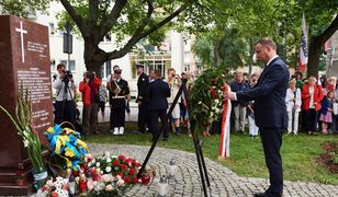 Nieznani sprawcy zniszczyli pomnik wołyński w Gdańsku