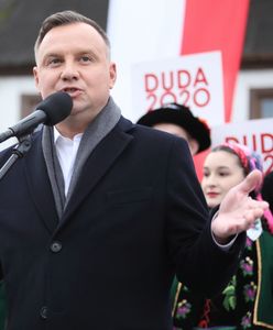 Wybory prezydenckie 2020. Andrzej Duda w Łowiczu. "Nie cofnę żadnego z programów socjalnych"