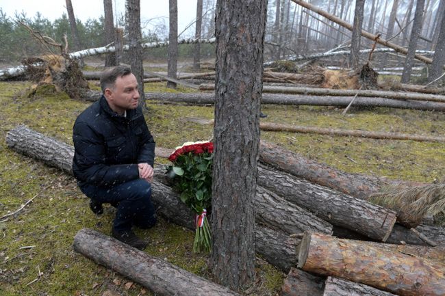 Prezydent złożył kwiaty na miejscu tragedii w Suszku