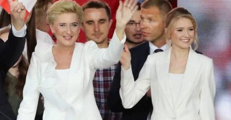 Padła propozycja kolejnej pensji dla Agaty Dudy. Rodzina Pierwszej Damy komentuje: "Państwo nie zbiednieje"