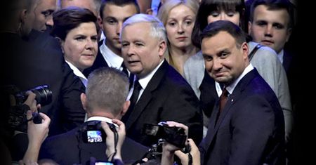 Najnowszy sondaż. Triumf PiS i szok dla Nowoczesnej