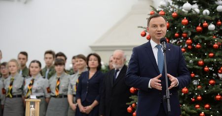 Czy Andrzejowi Dudzie uda się doprowadzić do rozejmu pomiędzy PiS i opozycją?