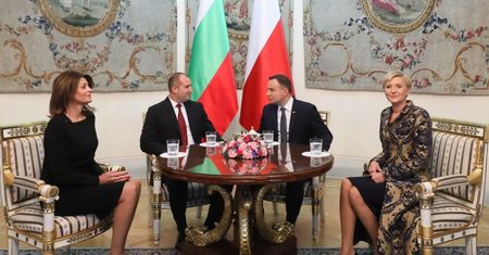 Złota polska jesień na Belwederze. Agata Duda stawia na błysk