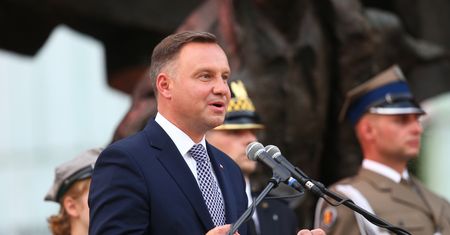 Przemowa prezydenta przed Pomnikiem Powstania: Dzięki bohaterom jesteśmy w wolnej i niepodległej Polsce