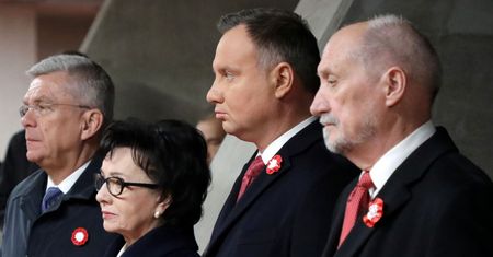 "Wypalona rewolucja"