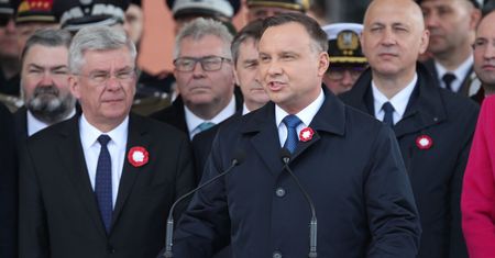 Warzecha: "Pojedynek na miny jest nierozstrzygniety. Trwa jednak dalej" (Opinia)