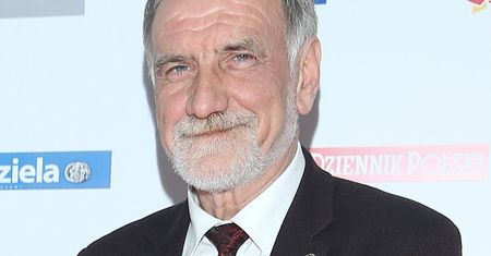 Jan Duda zarabia więcej od syna. Ojciec prezydenta Dudy jest emerytem, ale ostatnio kupił auto i mieszkanie