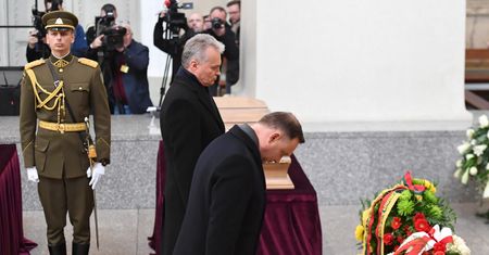 Wilno. Ceremonia pogrzebowa uczestników powstania styczniowego
