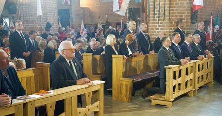 Ryszard Czarnecki komentuje zachowanie Lecha Wałęsy. "Zupełny brak klasy"