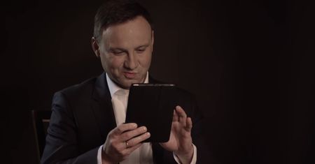 Prezydent Duda nie wytrzymał. Dobrze, że nie ma pod ręką "atomowego guzika"