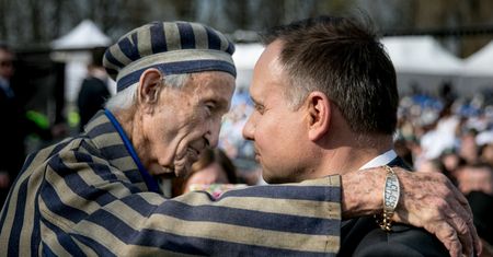 Wzruszający gest byłego więźnia obozu. "Moment, który mówi wiele"