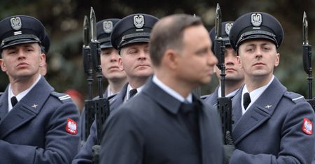 Beata Mazurek o braku nominacji generalskich: rzecz do załatwienia przez prezydenta i szefa MON