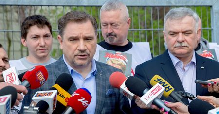 Solidarność wynajęła Salę BHP komercyjnie. Piotr Duda nie będzie się tłumaczyć