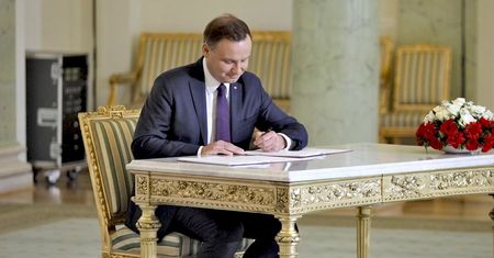 Tomasz Janik: PiS dopiął swego: demontaż państwa prawa zakończony